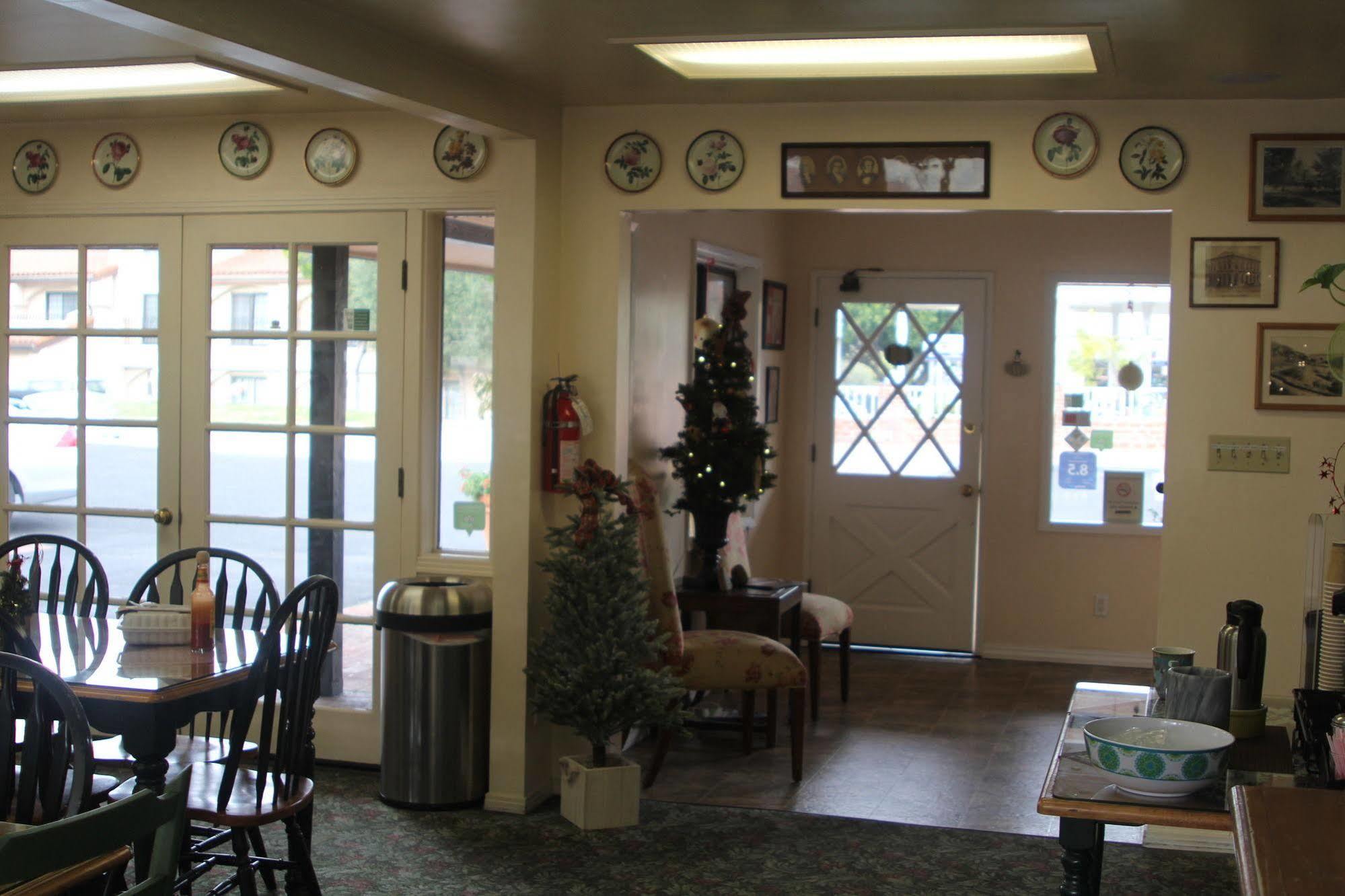 Peach Tree 2* San Luis Obispo